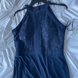 Navy gown size 8 never worn has tags